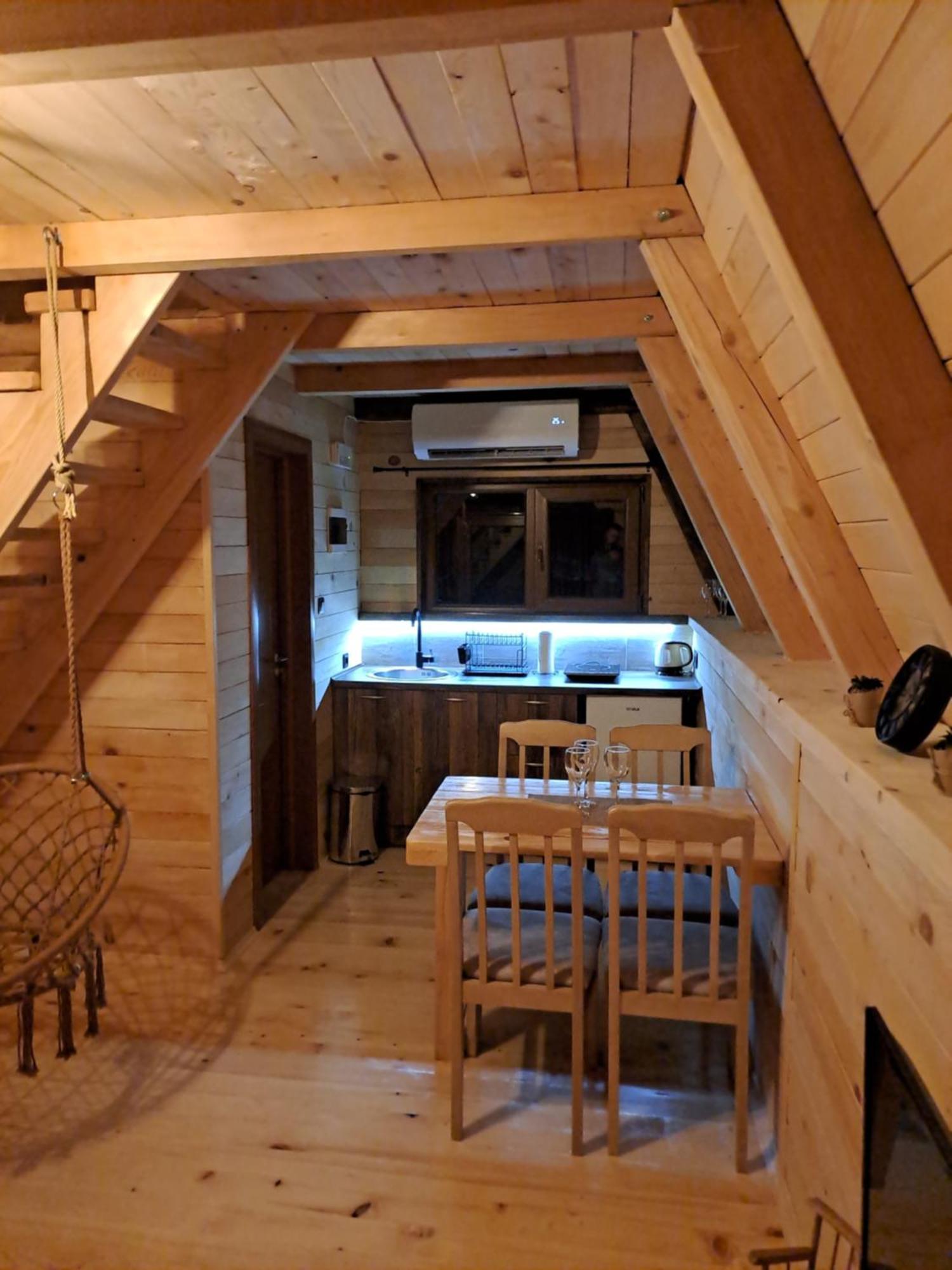 Wooden * Savnik